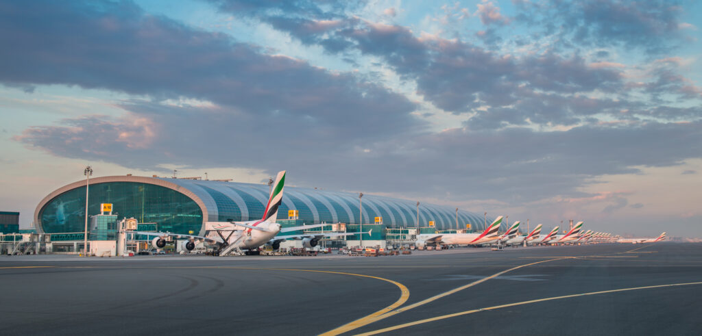 ca airside 1024x491 - DXB vs DWC, czyli jak wydostać się z lotniska w Dubaju